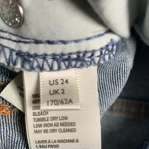 Free People Distressed Cutoff Shorts Waist 24 NWT - Picture 9 of 12